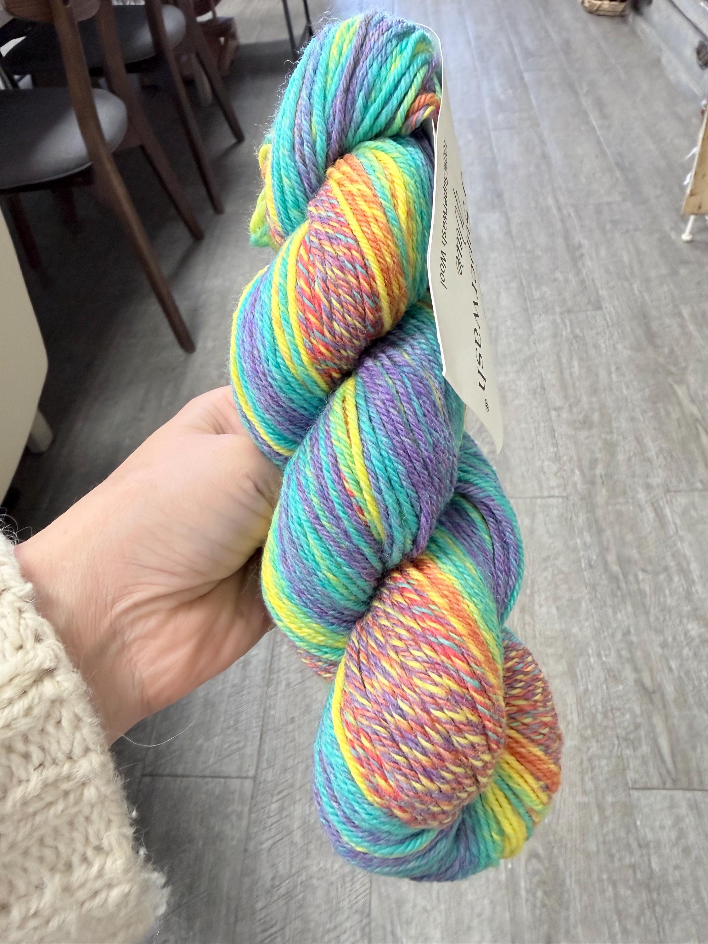 Cascade 220 SW Wave, Wool Yarn, Worsted Weight, Color Changing Yarn ...