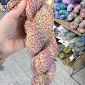 Cascade 220 SW Wave, Wool Yarn, Worsted Weight, Color Changing Yarn ...