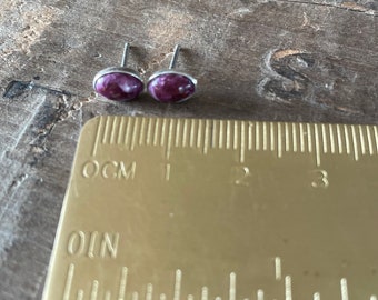Purple Spiny oyster Earrings Sterling Silver Gemstone Stud Earrings || Sterling spiny oyster Studs || Earrings Sterling Silver studs