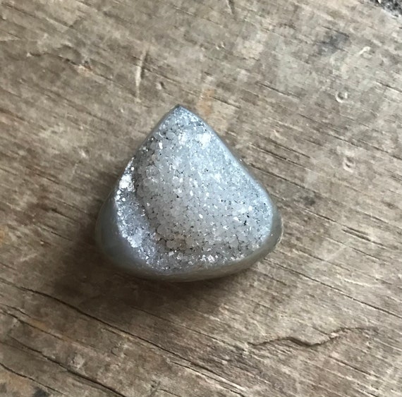 Druzy Natural Gray Triangle Cabochon Destash