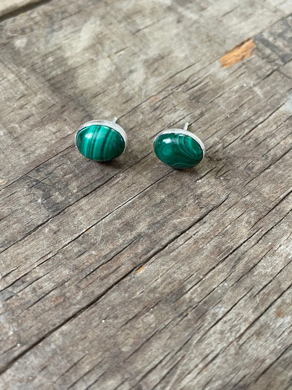 Oval Malachite handmade silver earring studs green earrings handmade 8x10mm