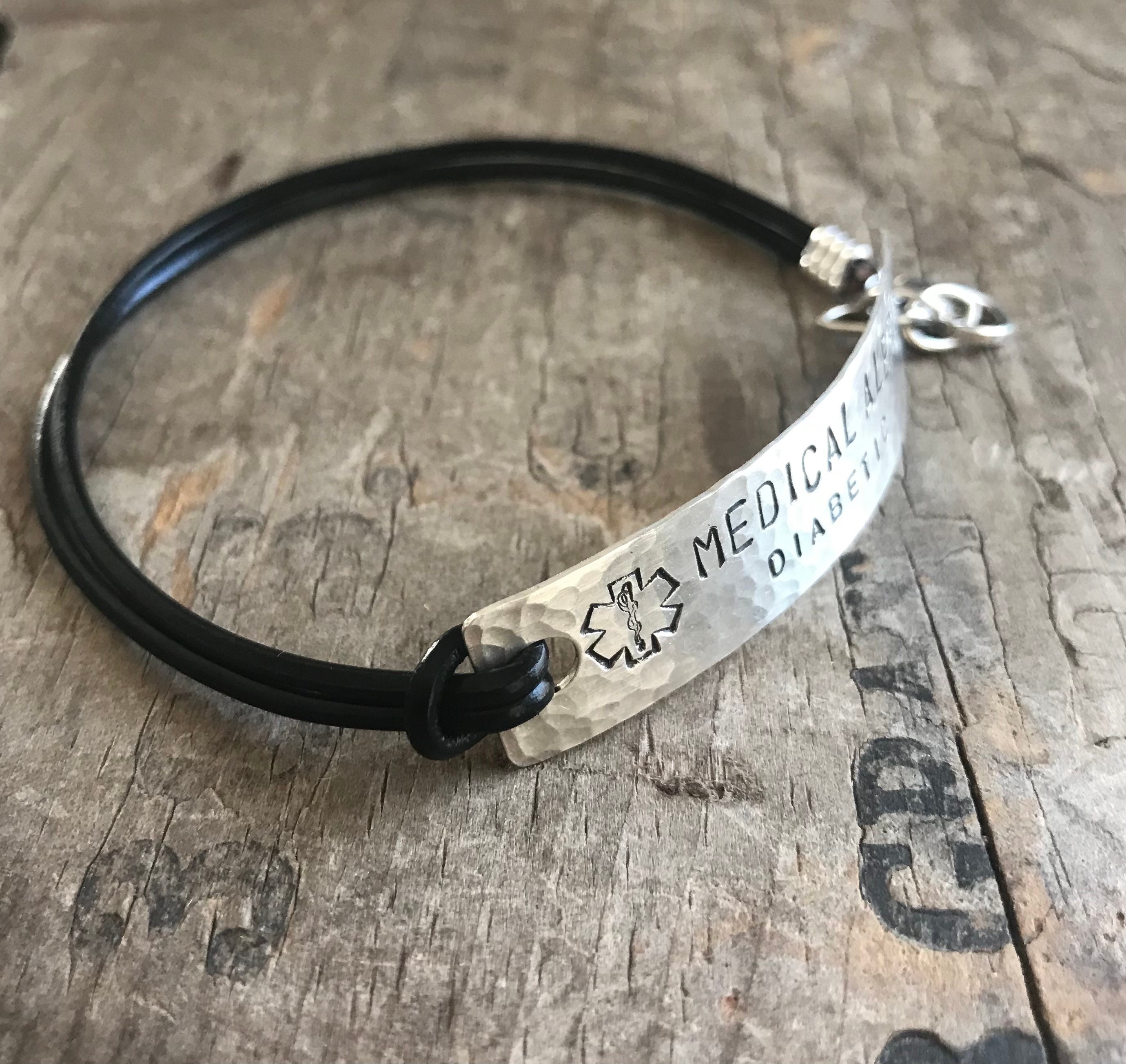 Purchase Beware Bandits Tree Nut Allergy Bracelet | American Medical ID