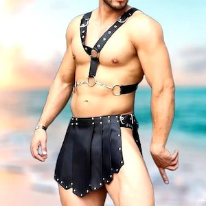 New Design Genuine Leather Kilt Harness Handmade Stylish Leather Cosplay Costume Gladiator Kilt With Chest Harness