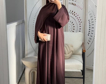 Zoom Fabric Kaftan Abaya: Modest Maxi Dress with Scarf
