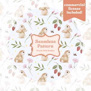Op de afbeelding: Een naadloos patroon met aquarel illustraties van konijnen, bijen, roze bloemen, aardbeien en groene bladeren. Het ontwerp bevat de tekst "Seamless Pattern" en "Peachy Pink Studios". Commerciële licentie inbegrepen.
