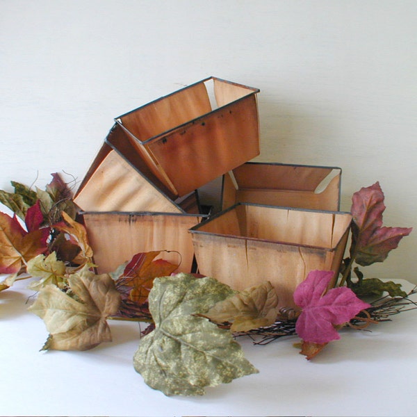 Wooden Berry Baskets Wire Rimmed Lot of Four