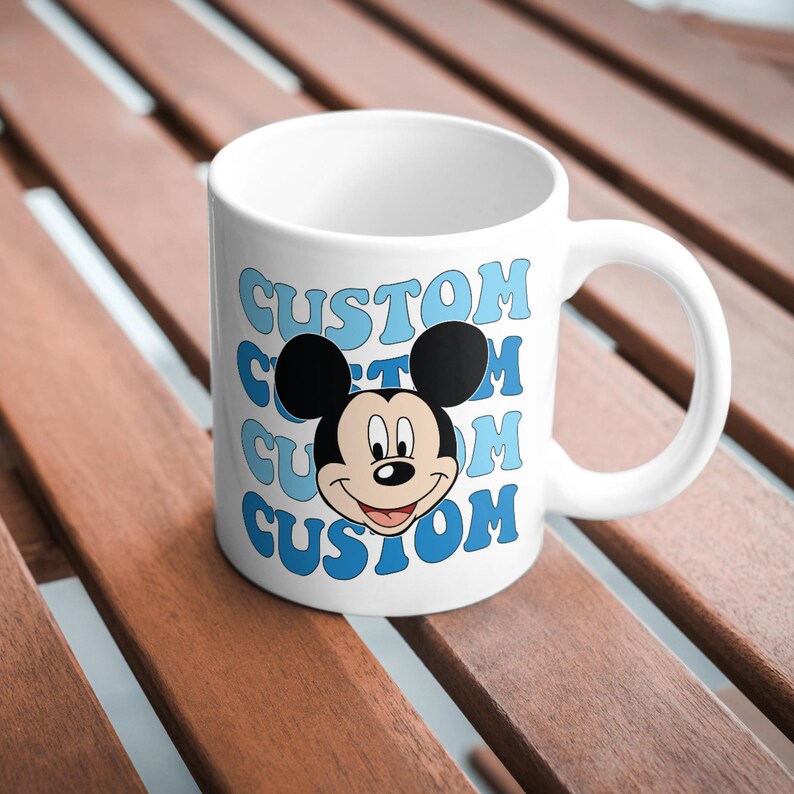 Anpassad vågig text PNG, Minnie Mouse PNG, anpassat vågigt teckensnitt PNG, Musse Pigg PNG, familjesemester PNG, Cricut Cut-fil, direktnedladdning bild 6
