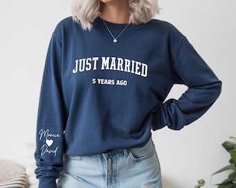 Custom Anniversary Sweatshirt: Personalized Wedding Date Couple Gift, Matching Couples Shirts