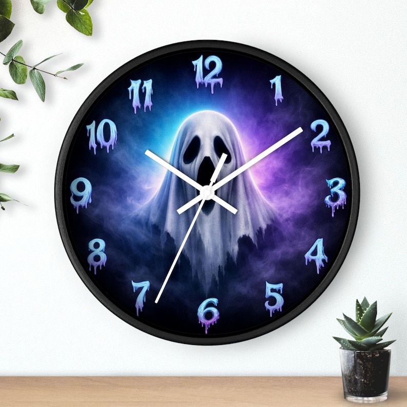 Spooky Ghost Gothic Halloween Wall Clock | Silent Non-ticking Home ...