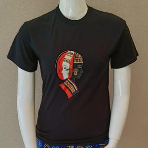 Black Men&#39;s T-shirt - Cultural embroidery