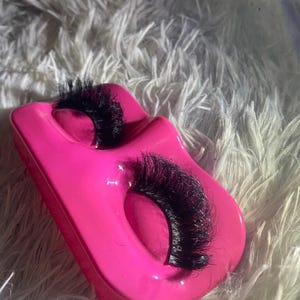 Lavish 3D Mink Lashes: 25mm Fluffy Wispy Strip Lashes