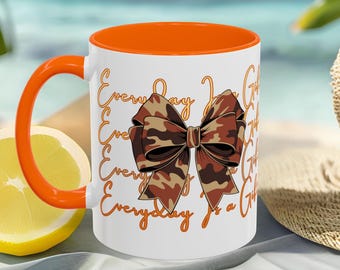 Christian Camo Bow Mug: Inspirational Gift for Mom, Sister, Grandma