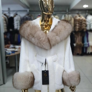 Alcantara Fox Fur Jacket: Luxurious Genuine Fur Overcoat