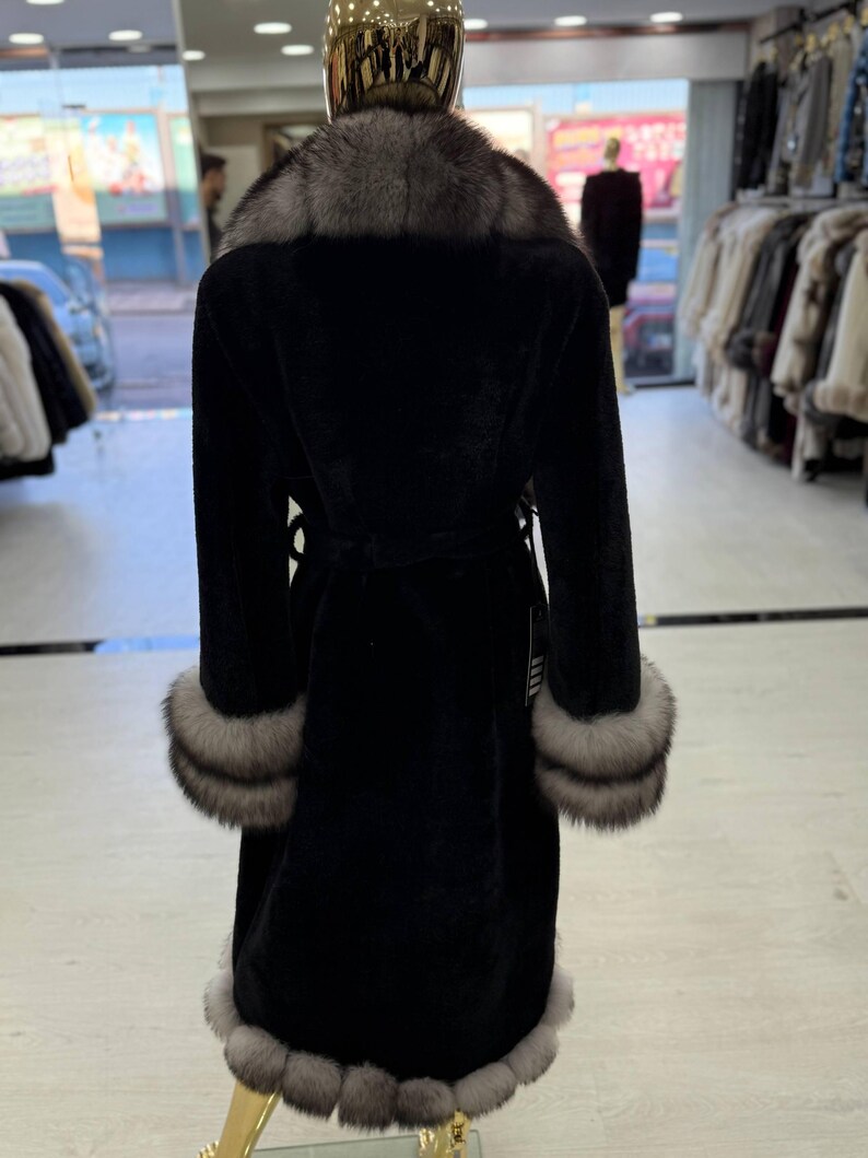 Elegant Polyester Fur Overcoat Coat