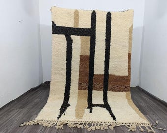 Handmade Beni Ourain Moroccan Wool Rug: Brown & White Geometric Design