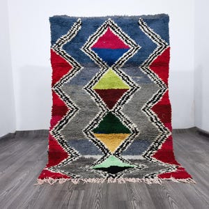 Vintage Boujad Rug Runner: Hand-Knotted Moroccan Wool Carpet (110 x 173 cm)