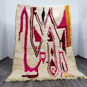 Handmade Beni Ourain Rug: Moroccan Shag Wool Carpet
