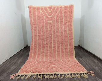 Alfombra marroquí rosa hecha a mano – Alfombra bereber de lana Boujaad