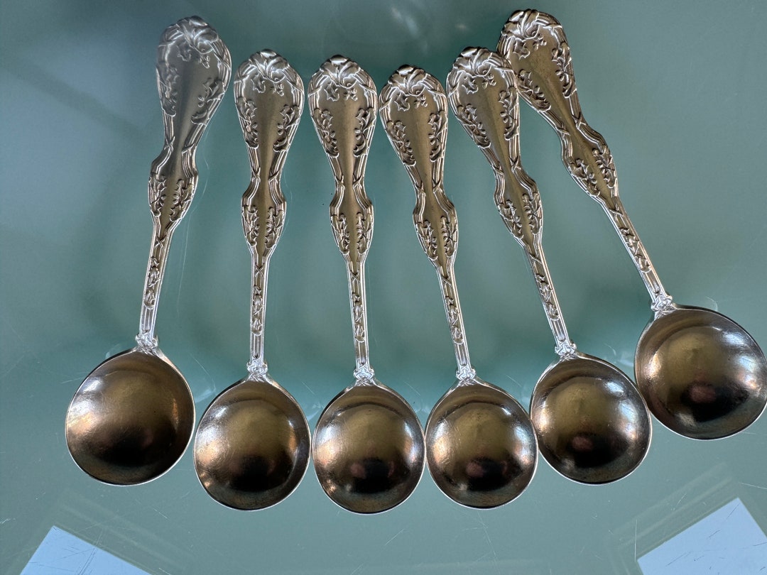 Art Nouveau OAK Aka ROYAL OAK Ehh Smith National Paragon Silverplate