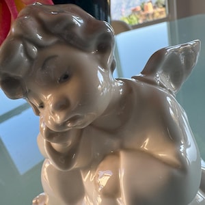 Lladro Porcelain Figure - Angel Thinking - No. 4539 from early 1970&#39;s perfect