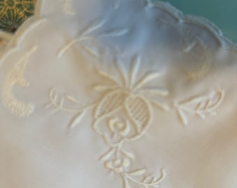 Vintage White Dinner Napkins Scalloped White on White Embroidery 12Pc
