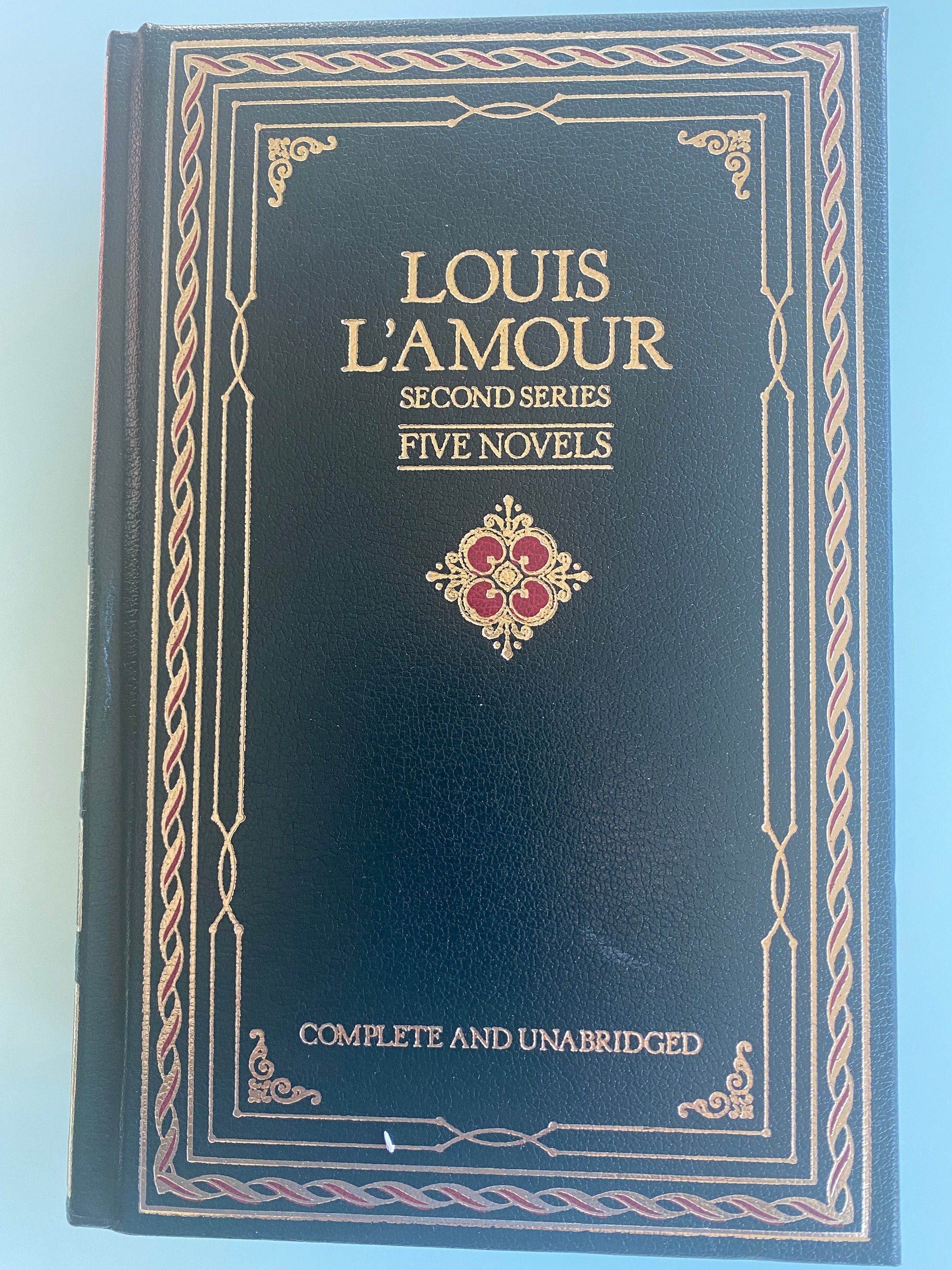 123 BOOKS LOUIS L'AMOUR LEATHERETTE COMPLETE COLLECTION SET @ FREE  SHIPPING!!!