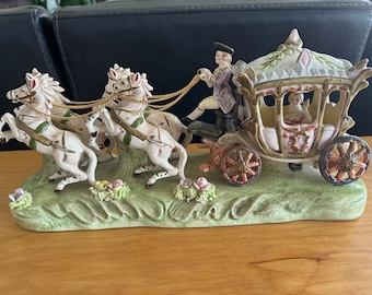 Capodimonte Armani Porcelain Horse Drawn Royal Carriage Rare w/N stamp Near-Mint  Mid Century ITALIAN 17th Century Style