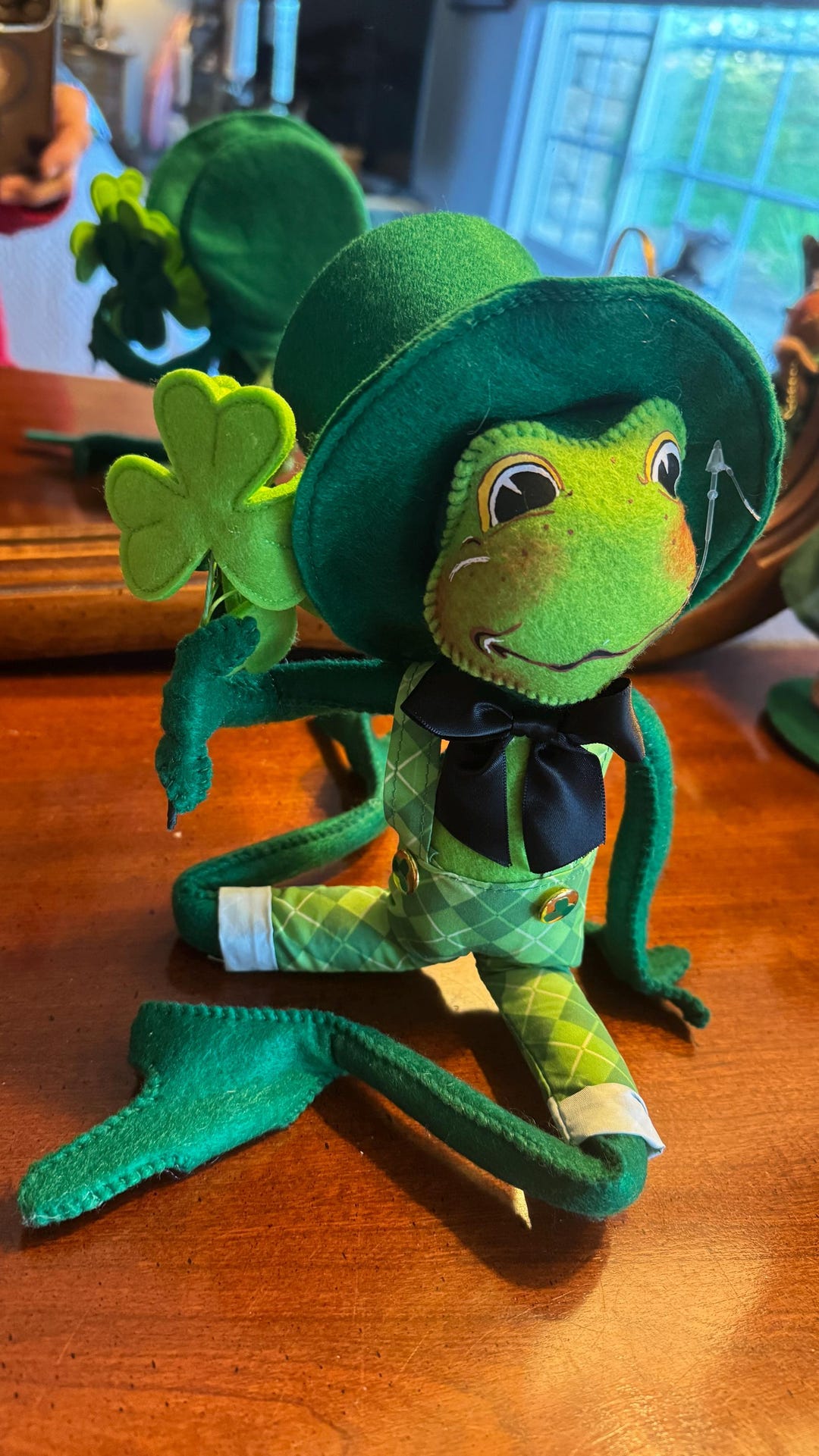 Annalee Leprechaun Frog Doll Posable Shamrock St Patricks Day Decor annalee-leprechaun-frog-doll-posable-shamrock-st-patricks-day-decor