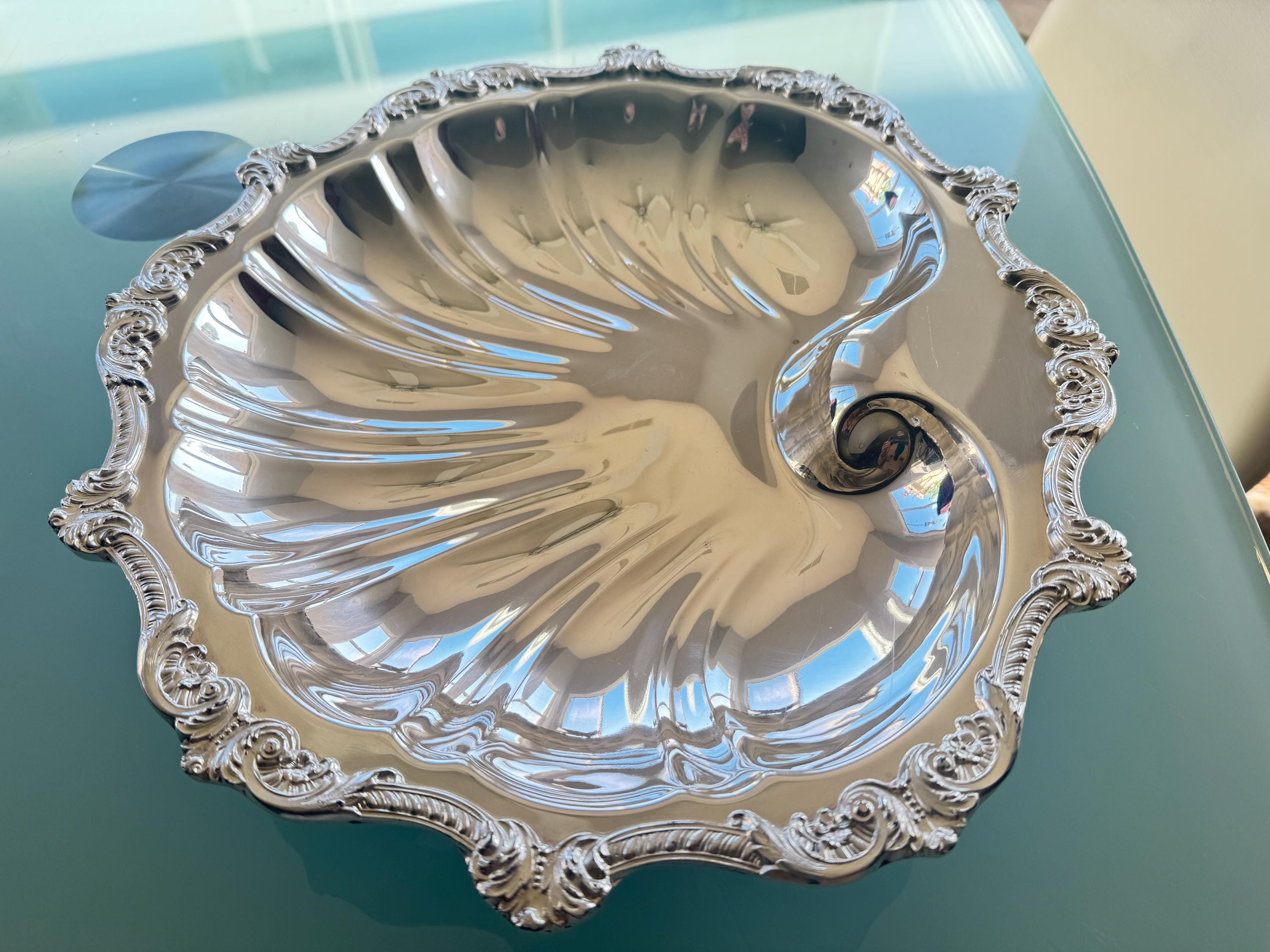 Vintage Silverplate Baroque Victorian Clam Shell Footed Tray1930's Polished table Ready