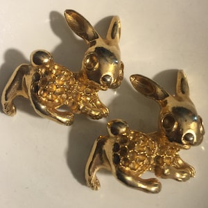 RETRO Scatter Pins Pair EASTER BUNNY Pair , Joy and Abundance Springtime Gift