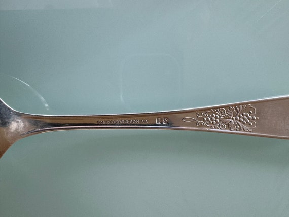 GARDENIA Wm Rogers Silverplate, 1934 Teaspoons, 6 1/8