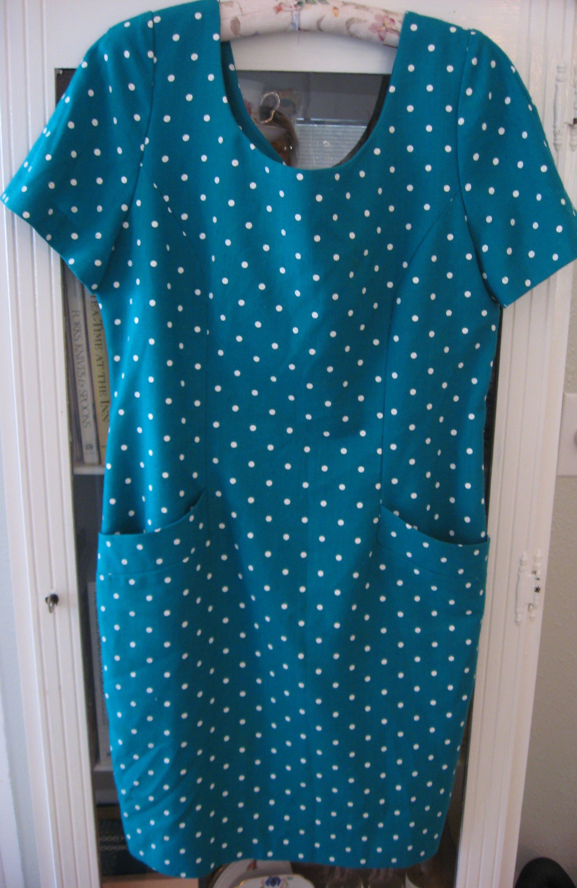 Vintage Aqua Polka Dot Dress with Pockets by SF Lined  Sz 14 c1970