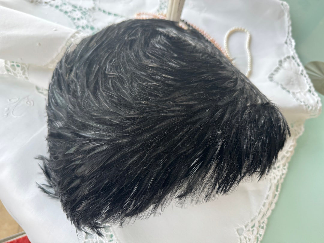 Designer URBI ET ORBI Yokohama Black Feather Platter Hat