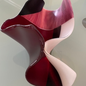 Rare Art Glass Bowl, Signed, Hand Made GAYA VALENTINES DAY