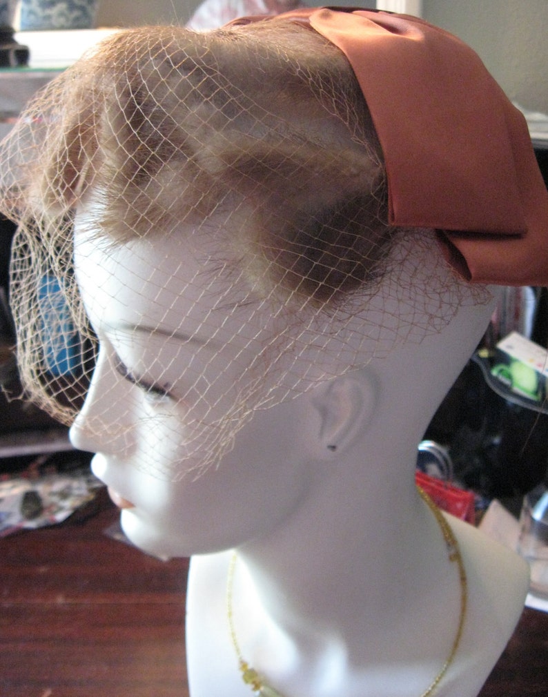 Vintage Mink Fur Copper Satin Hat with Netting 1960s Excellent original condition image 4