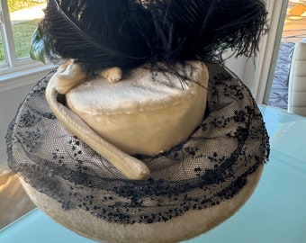 1940s Merrimac Hat Corp Red Cloche-style Wool Felt Vintage  display picture 1