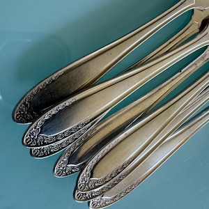 SHERATON Silver Plate Flatware, Elegant Vintage Silverware Spreaders  7 Pc c1910