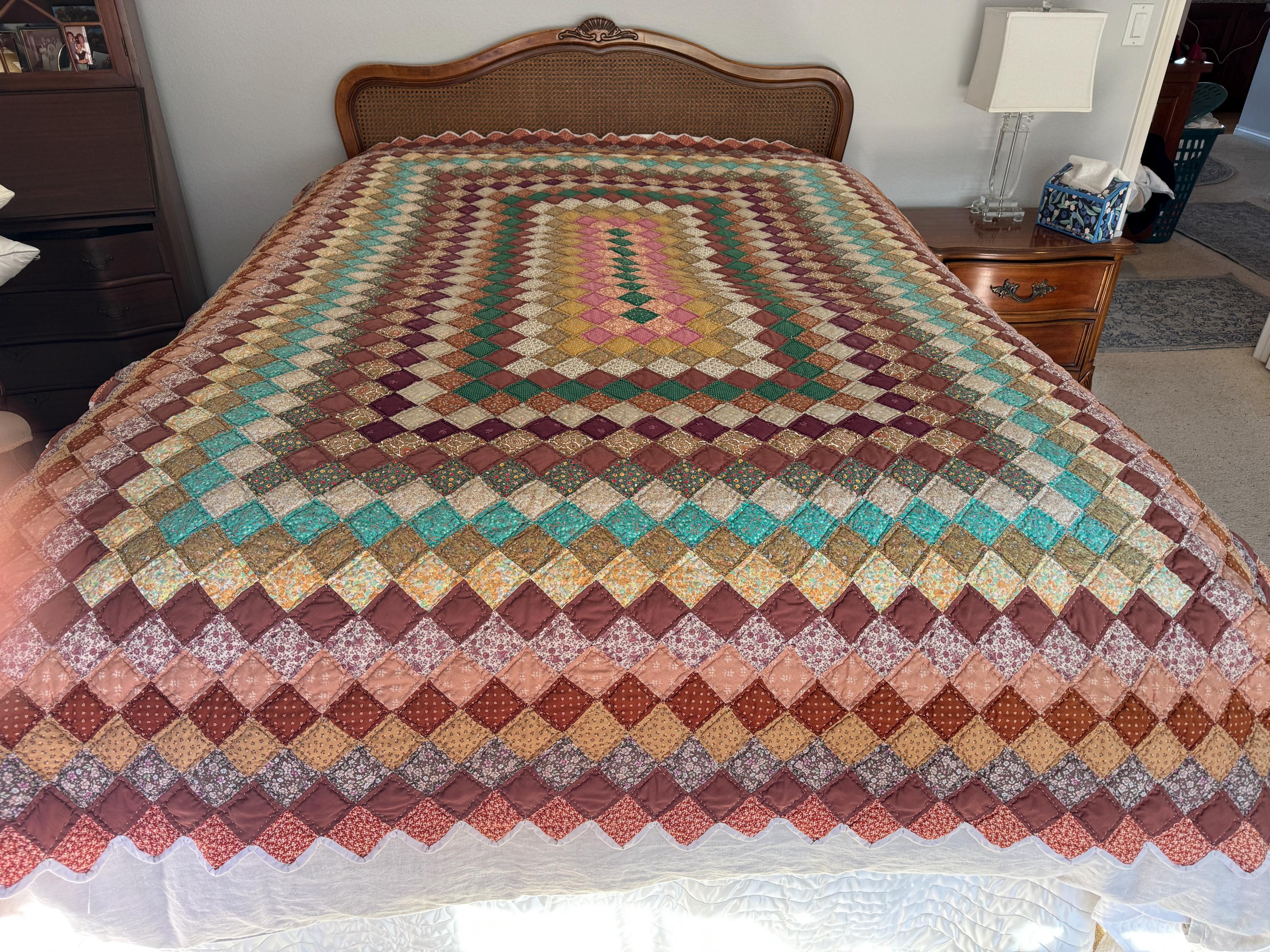 Stunning  FALL Quilt Antique Handmade, Hand Stitched QUILT 71" x 94.5" Diamond Design c1940 Amazing Quilt
