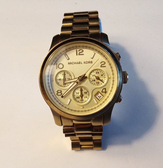 mk watch olx