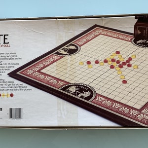Pente - Game by Parker Brothers RETRO GAME