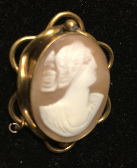 Antique CAMEO Brooch Valentines Day - image 2
