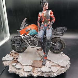 Handcrafted Cyberpunk Desert Clan Rebel Collectible Statue - Fan Art Custom HandPainted  Game Figure Gift
