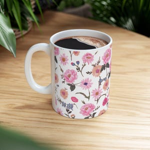 Pink Floral Ceramic Mug, Elegant Flower Design Coffee Cup, Pretty Botanical Tea Mug, Pastel Rose Pattern Drinkware, Mother&#39;s Day Gift Idea