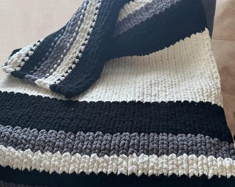 Custom Chunky Knit Blanket - Design Your Own!