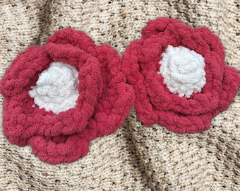 Chunky Knit Flower Plush Pillow | Handmade Plush Decor