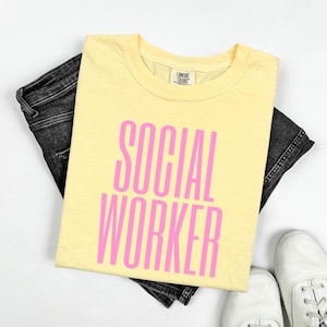Maatschappelijk werker T-shirt - vet sociaal werk Tee - uniseks shirt geestelijke gezondheid advocaat - cadeau voor maatschappelijk werkers - empowerment grafisch T-shirt
