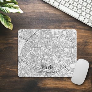 Elegantes Paris Map Mauspad - Stilvolle Bürodekoration, Computer Schreibtisch Accessoire, einzigartiges Geschenk für Reisende, minimalistisches Home Office, rechteckig