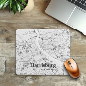 Harrisburg Rechteck-Mauspad, stilvolle Bürodekoration und einzigartiges Geschenk, minimalistisches Design, Schreibtischzubehör für Geographie-Liebhaber, Home Office