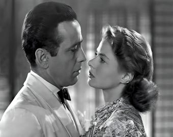 カサブランカで恋人役を演じるイングリッド・バーグマンとハンフリー