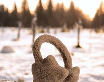 Winter Wonderland Star Earmuffs | Luxurious Faux Wool Ear Muffs | Soft Fashionable Ear Covers | Perfect Gift for Her | Warm Fashion Ear Cuff